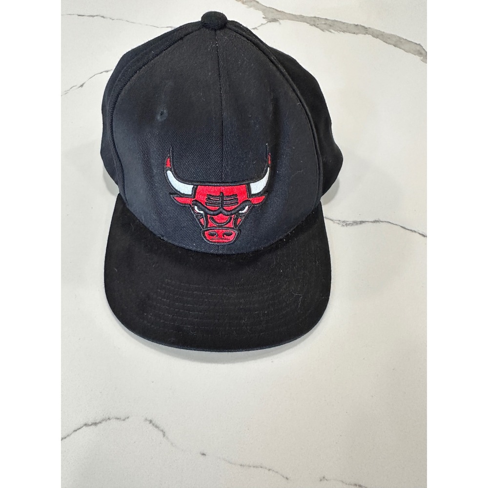 Mitchell & Ness Chicago Bulls Snapback Hat Mens Black Red NBA Basketball Cap‎